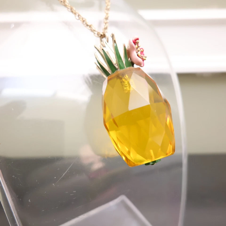 Collar Betsey Johnson Tropical Punch Piña Lucite Amarillo Cadena Larga Firmado Foto 4 de 4