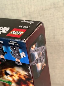 Lego Star Wars 75104 Kylo Ren's Command Shuttle Brand New