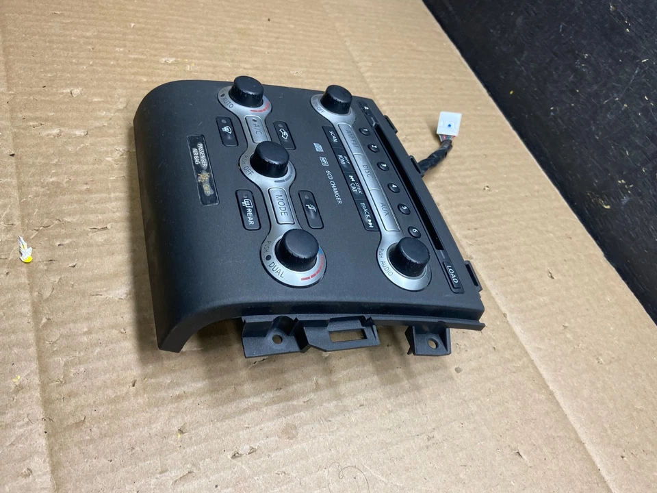 2010 - 2014 Nissan Murano Temperature Climate A/C AC Control Panel u6019 DG - Image 2 of 4