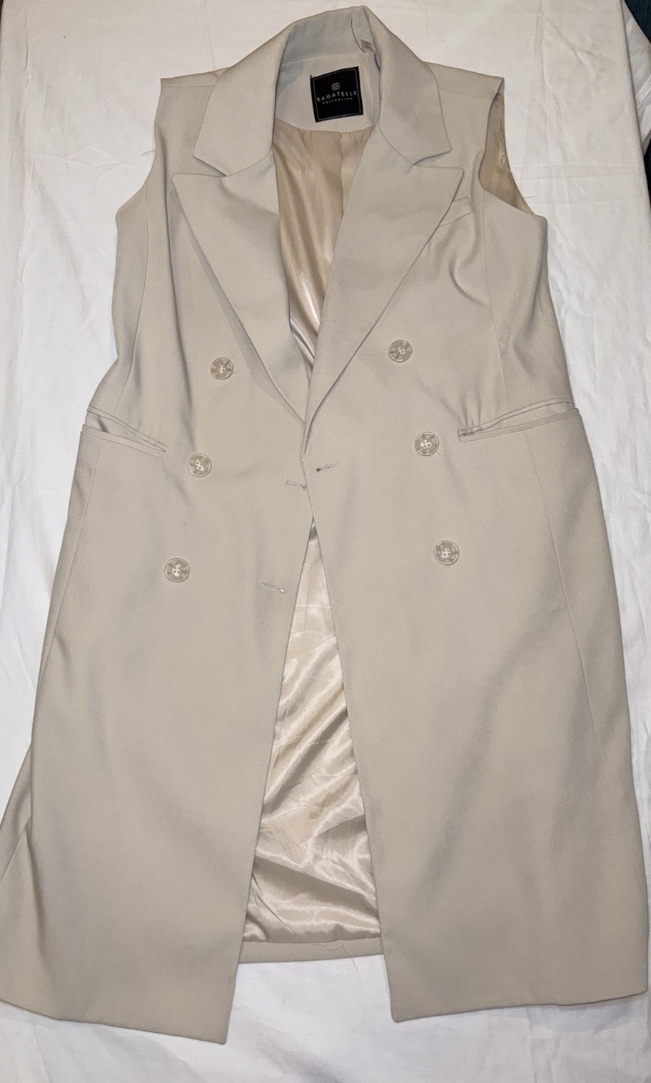 Bagatelle Collection Button Collared Sleeveless V… - image 1