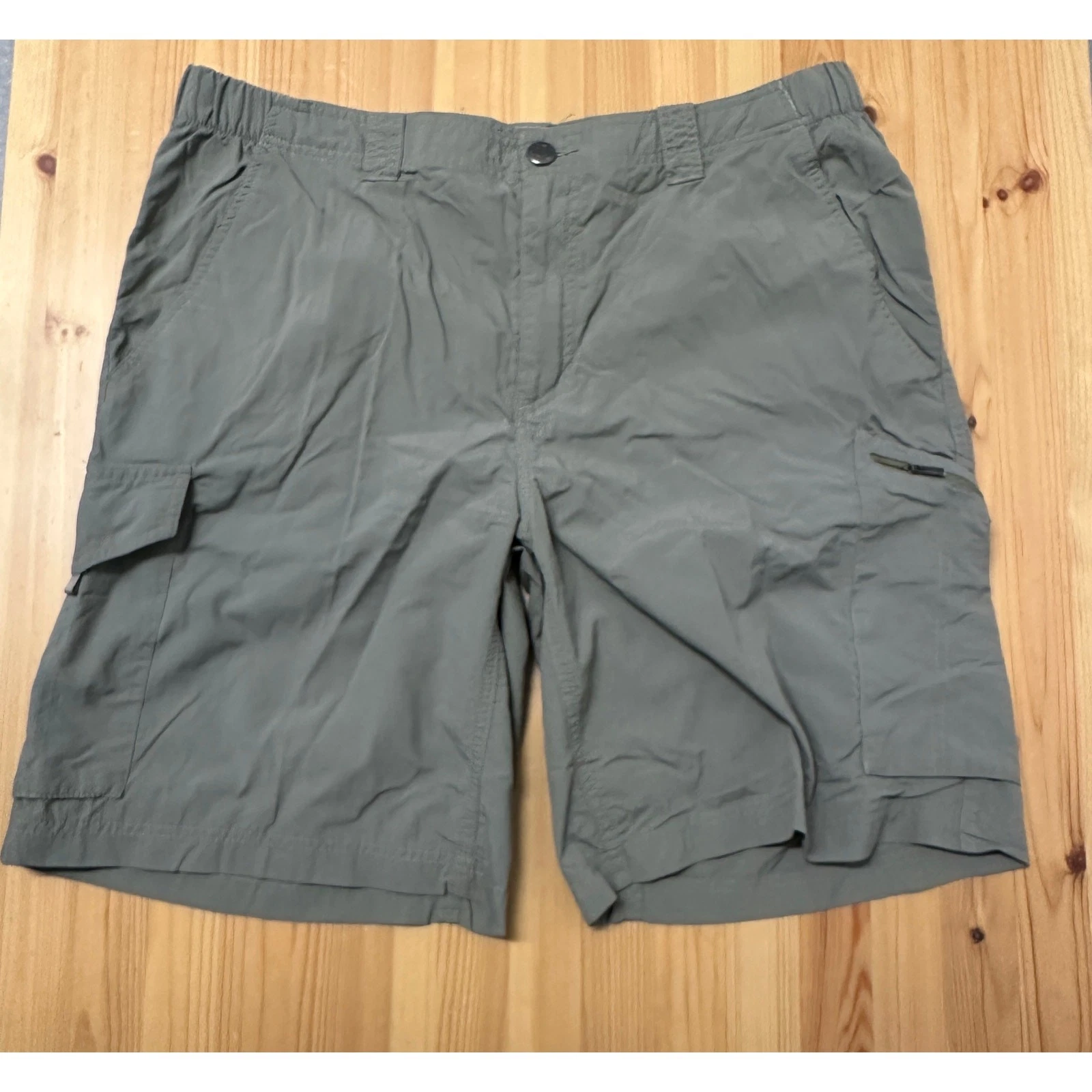 Columbia Mens Omni Shade Hiking Shorts Size 38