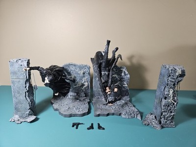 2023 McFarlane Toys Matrix Lobby Scene Neo And Trinity Complete
