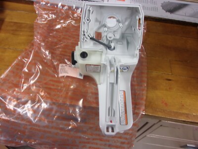 Tanque De Combustible Con Mango Trasero ORIGINAL STIHL Para Motosierra MS 661 - Número Parte 1144-350-0802