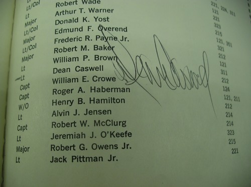 WW2 American Aces Memorabillia Collection/Pictures/Autographs - Picture 8 of 11