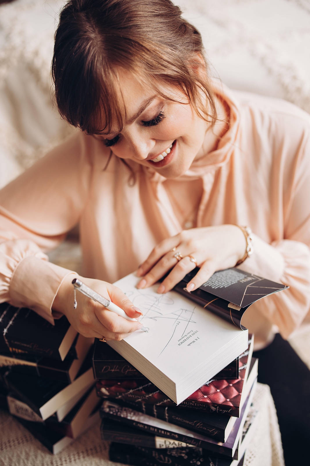 Thumbnail - J. S. Wonda Very Bad Kings