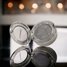M•A•C Shiny Pretty Eyeshadow “Just Chilling” Silver Holiday 2018 Limited Edition