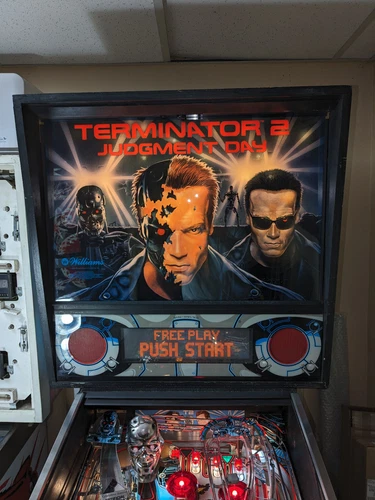 1991 Williams Terminator 2 Pinball Machine - Will ship to you at my cost.
