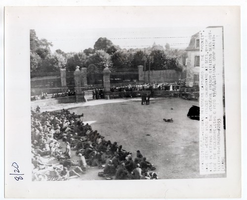 1944 German POWs Captured in Pocket at Sees France 8x10 Original News Radiophoto