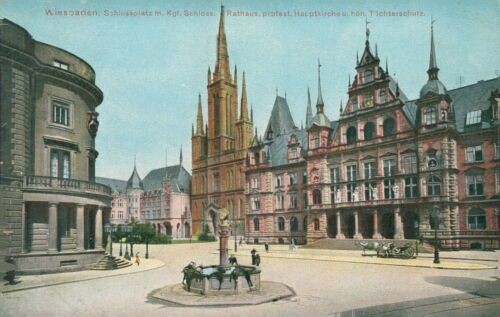 Postcard Wiesbaden Castle Square Royal Castle Town Hall (No.831)