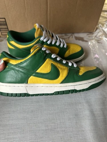 Casual Low Top Green/Yellow Sneakers – Size 6Y / W 7.5 