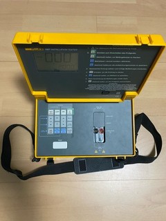 Fluke 1557 Installationstester CAT III 300 V Set inkl. Messleitungen & Handbuch