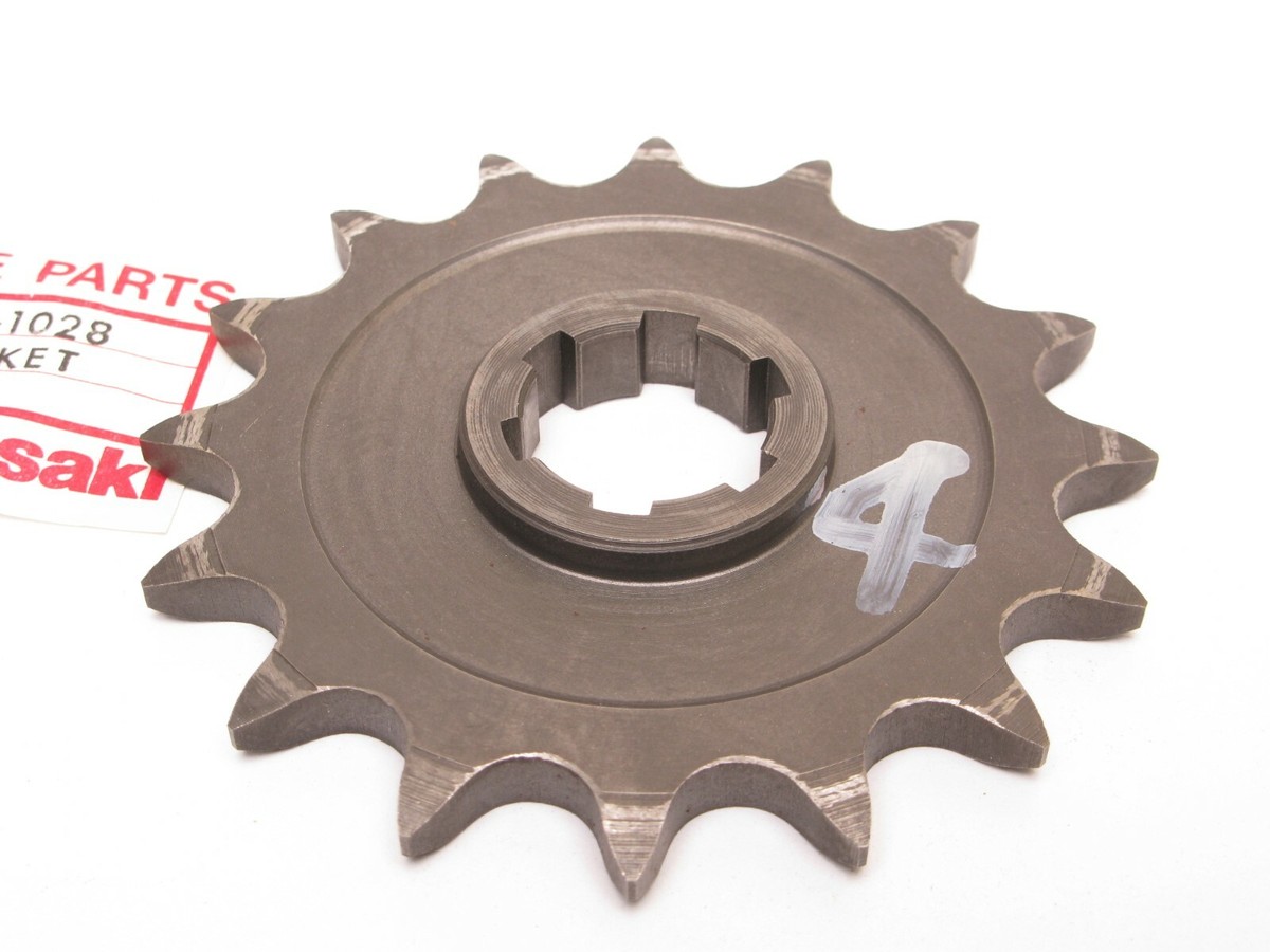 mi4450 です OEM Kawasaki 13144-1028 Sprocket 16 tooth 16t KDX KDX400