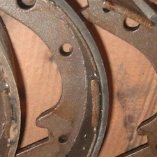 CARDO VINTAGE FRONT BRAKE SHOES #330; 1969-early 1973 DODGE & PLYMOUTH 9 X 2 1/2