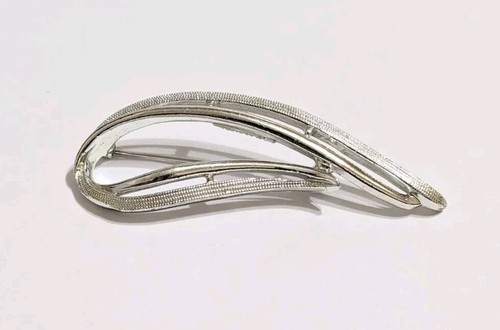 Sarah Coventry Vintage Silver Tone Wave Brooch/Pin. Textured. 3/4" X 2 3/4". - Picture 2 of 20