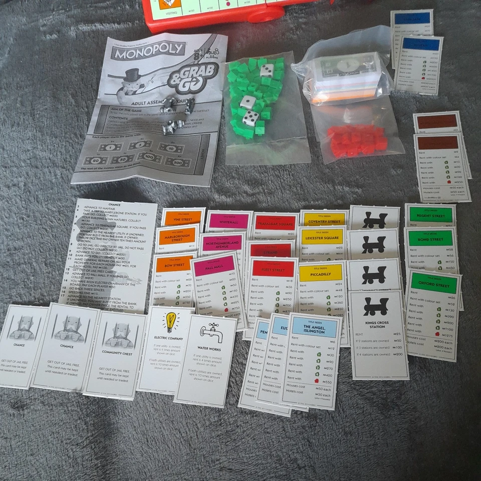 Hasbro Grab And Go Monopoly Travel Game (8yrs+) Contents Sealed Complete - Image 2 of 4
