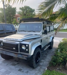 1990 Land Rover Defender