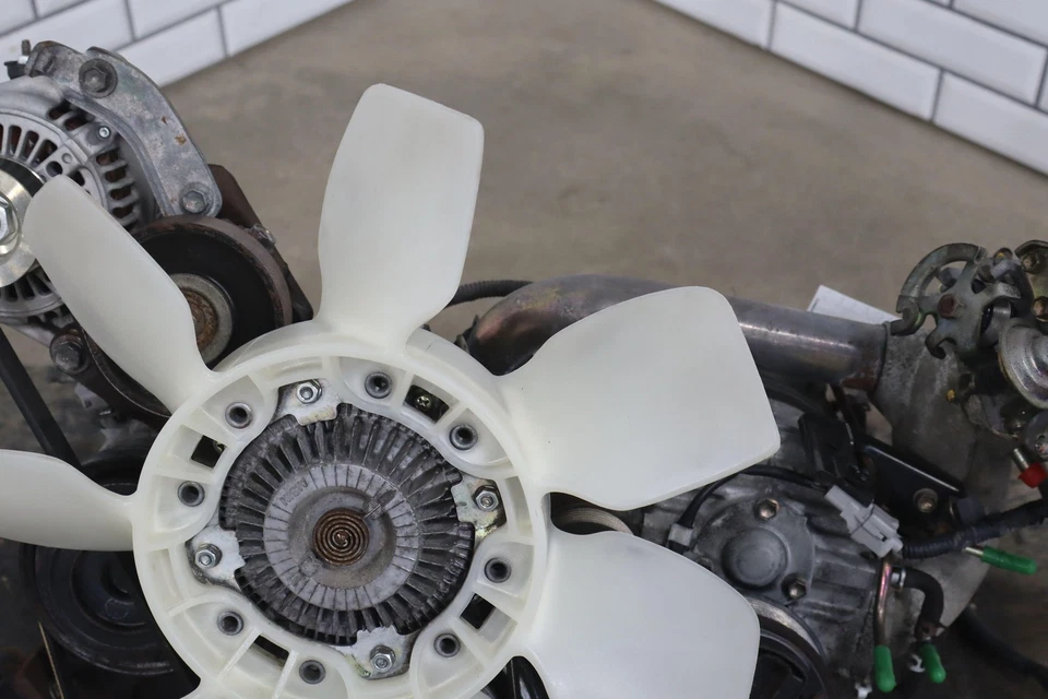 1996 Toyota Estima Previa JDM RHD OEM Supercharger/Accessory Drive Complete OEM - Image 4 of 4