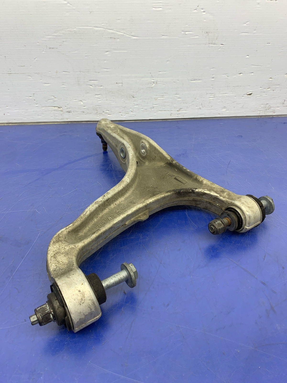 2017 - 2022 MASERATI LEVANTE M161 OEM 3.0L AWD FRONT RIGHT CONTROL ARM SET (3)