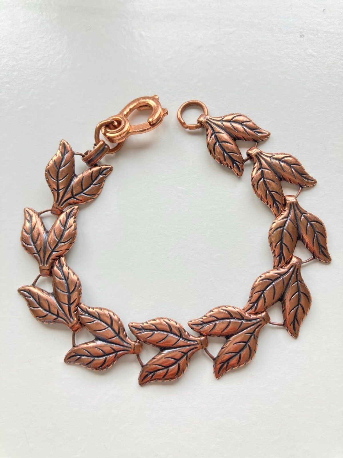 Vintage southwest solid copper leaf Bracelet 7" - image 1