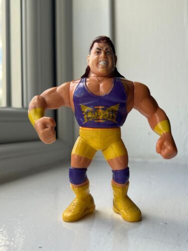 WWF WWE Hasbro Wrestling Figure. Series 7: Crush...