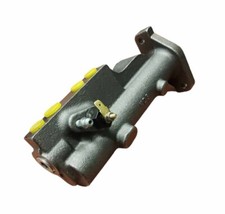 Maître-cylindre de frein Renault R17