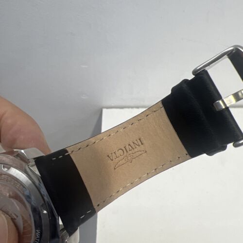 Reloj Invicta número de modelo 5527 esfera y correa negras - Imagen 4 de 7