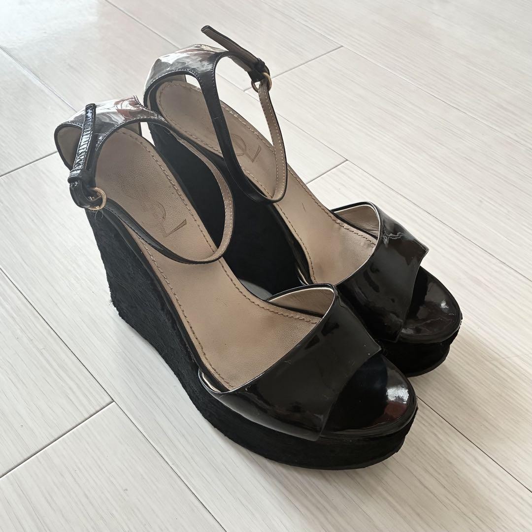 Foot Saint Laurent Wedges Saint Laurent Wedge Sandals Black US