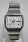 Vintage Seiko 5 Automatic Square Dial Railway Time Day/Date Japan Men's Watch