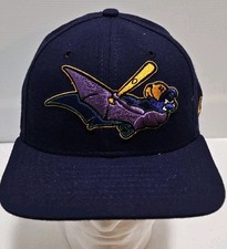Louisville Bats Cap Med-Lg New Era 59Fifty Wool Blend EUC Minor League Baseball