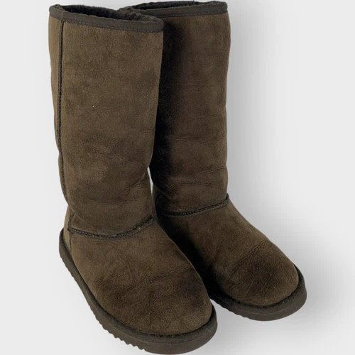 Stivali alti classici Uggs marrone cioccolato shearling tinta unita originali taglia 5 euro 35