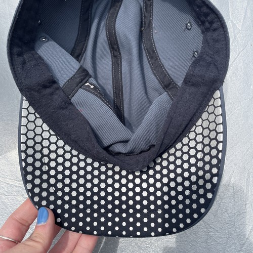 Under Armour 3.0 Reflective Running Hat Cap Adjustable Strap Back Womens Blue - Picture 10 of 15