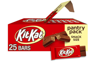 KIT KAT Milk Chocolate Wafer Snack Size, Candy Pantry Pack, 12.25 oz (25 Pieces)