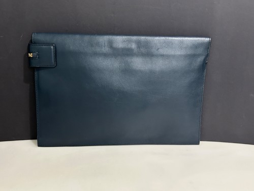 Victoria Beckham Moonshine Large Leather Zip Pouch in two-tone Powder Ink 13 x 9 - Picture 9 of 11