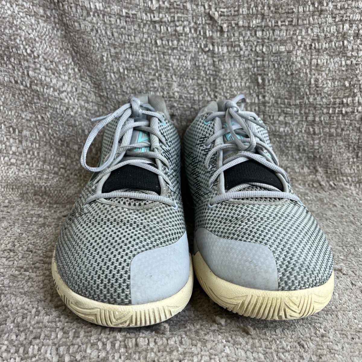Nike Kyrie Flytrap II Mens Size 12 Basketball Shoes Sneakers Grey AO4436 003