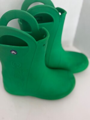 Green Crocs Handle It Rain   Boots  Pull On Youth Size 2 NOT PERFECT