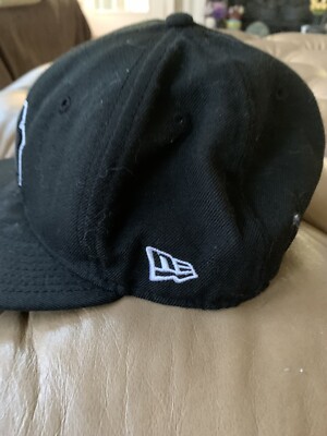 New York Yankees Hat Baseball Cap Fitted 7 3/8 New Era Blue MLB