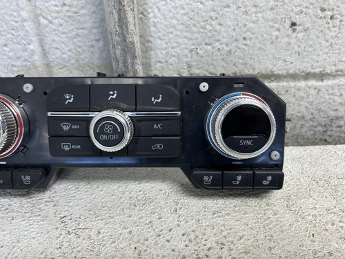 2022 GMC SIERRA350 Dual Zone Automatic Temperature Controller OEM ID 84692238 - Picture 4 of 8