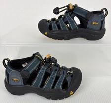 KEEN Kids Outdoor Trail Sandals Newport H2 Water Friendly Toe Bumper Toddler 9