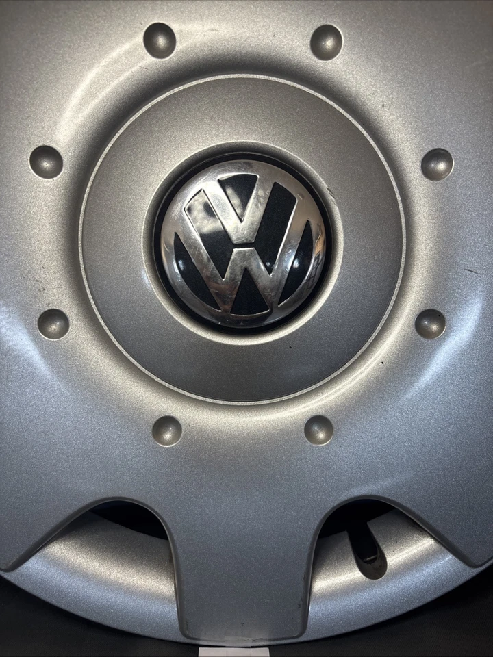 (1) 原始设备制造商 98-01 大众甲壳虫 16 英寸轮毂盖/车轮盖 #61531 1C0-601-147F — 第 2/4 张图片