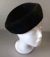 Vintage XS Kerrybrooke Black Beret Hat Genuine Velour Imported Fur Original Box