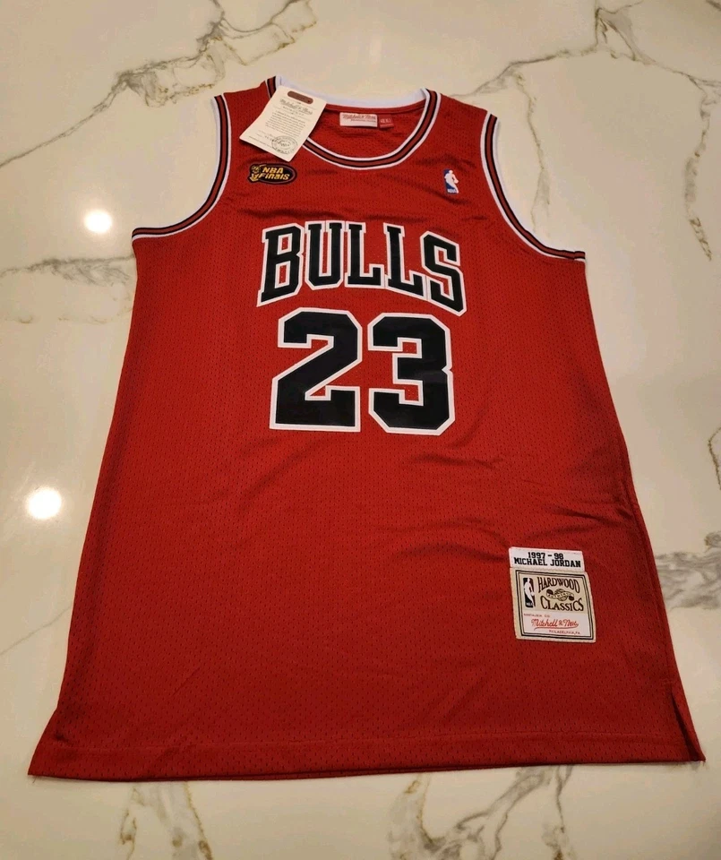 Mitchell & Ness 🔥 Michael Jordan 🔥#23 Bulls 1997-98 NBA FINALS Jersey Men's XL - Image 3 of 4