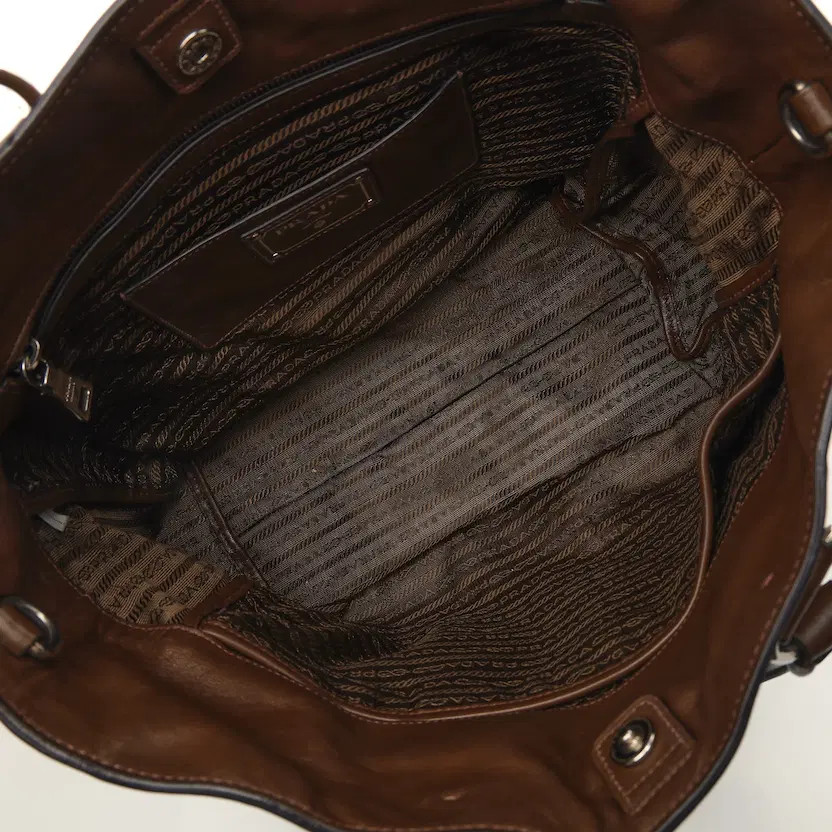 Prada Vitello Daino Leather Tote Bag thumbnail 11