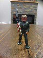Barclay B232 Soldier with Flag
