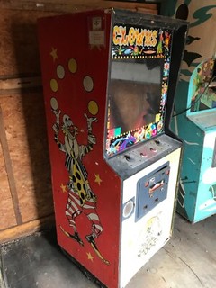 Vintage Midway Clowns Arcade, Super RARE Coin operated video game, all original