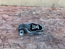 Support moteur Infiniti QX30