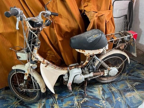 Yamaha QT 50cc Moped - Restoration Project - Non Starter - 1989 (G) - Picture 1 of 4