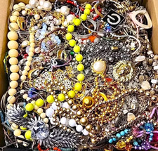 FREE SHIP 10 Pound Unsorted Huge Lot Jewelry VTG Now Junk Art Craft Treasure Box