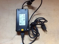 Computer Products AC Adapter Power Supply SCL25-7614 9.5V 2.5A