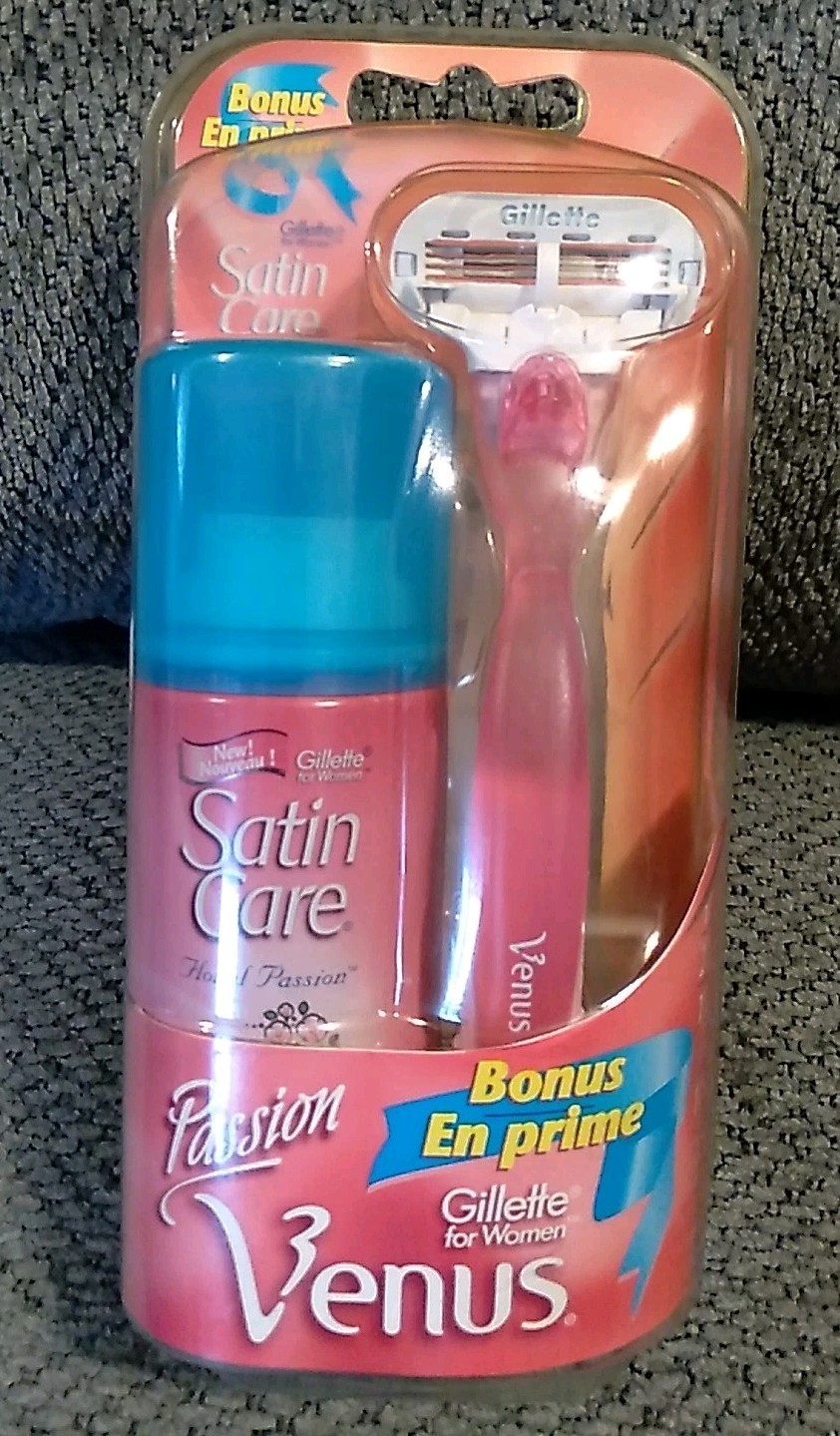 Gillette Venus Passion Satin Care Shower Kit