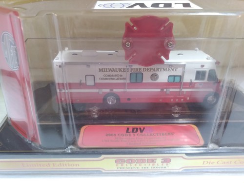 Codice 3 Milwaukee Vigili del Fuoco LDV Veicolo Comando EDIZIONE LIMITATA PRESSOFUSO - Foto 5 di 5
